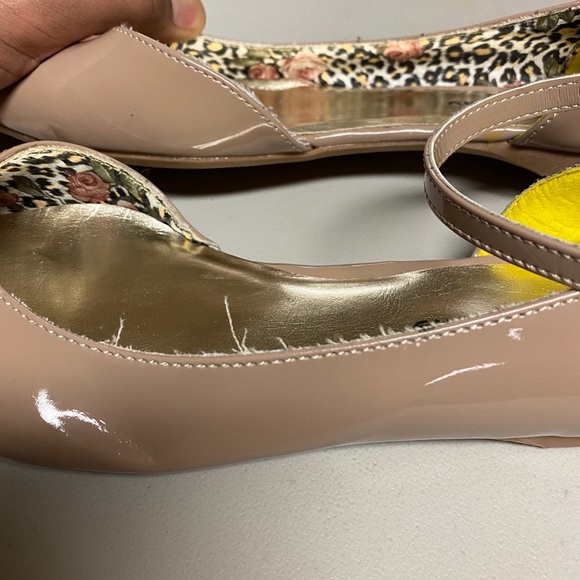 Clay Launday Flats - Picture 3 of 5